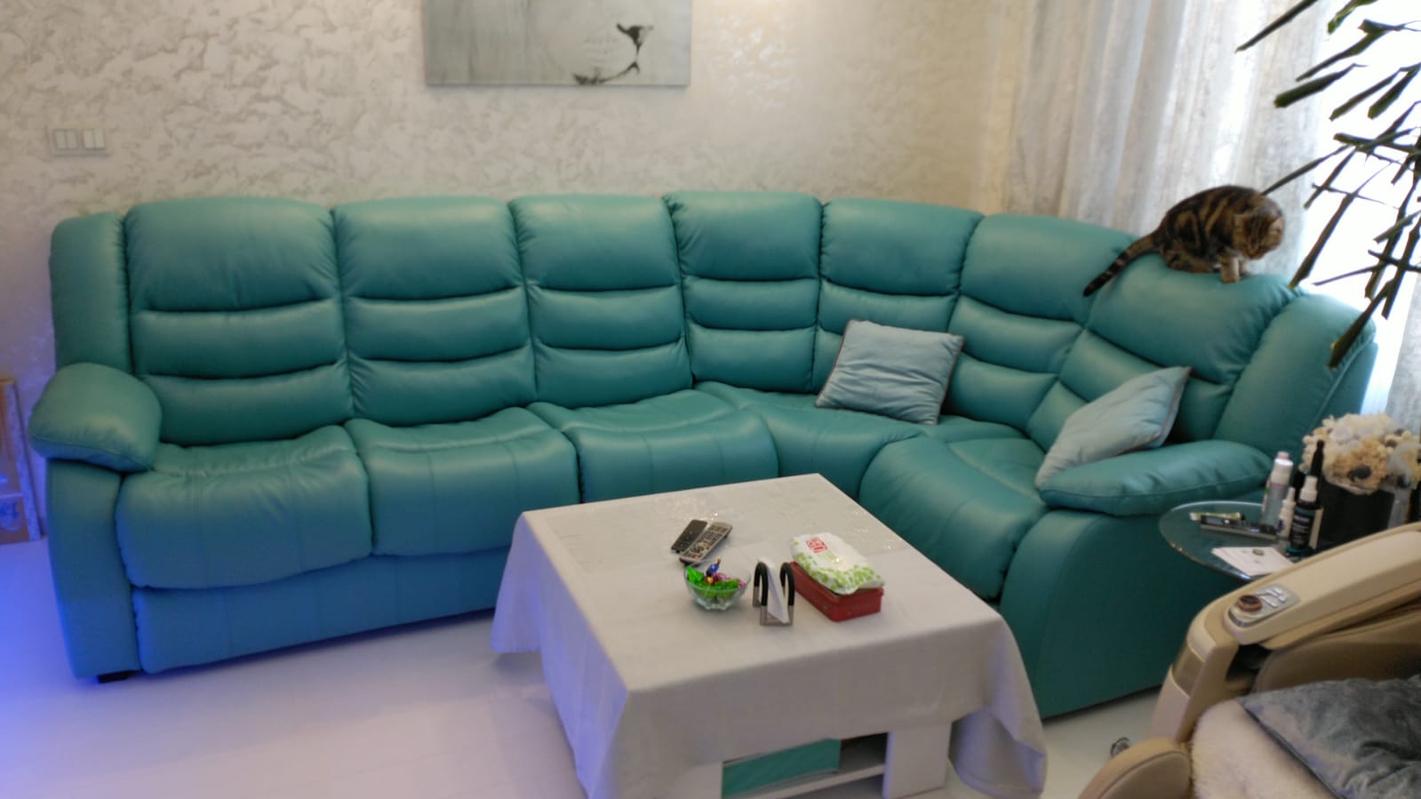 Перетяжка дивана на дому. Перевицкий Торжок